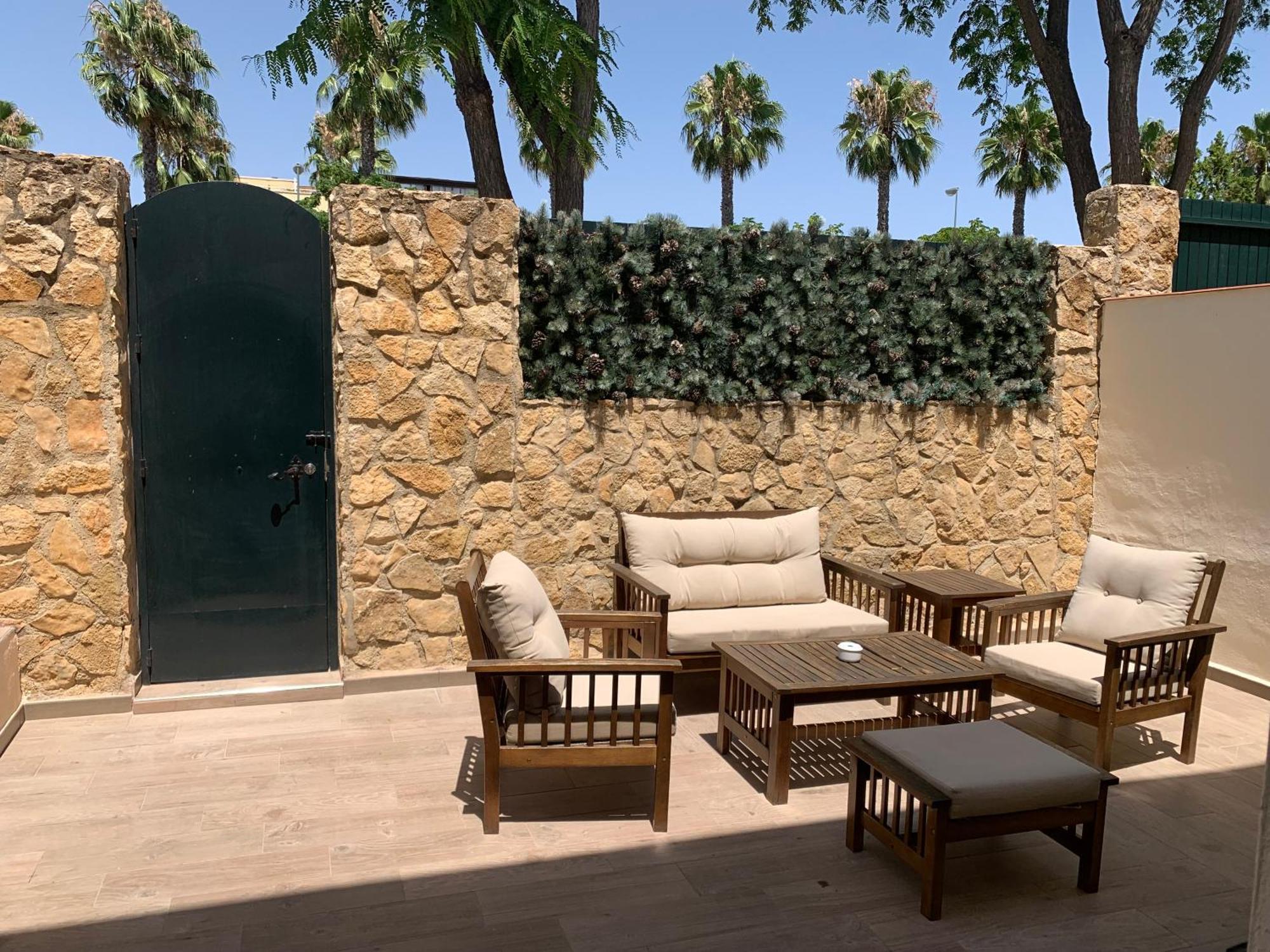 Bonita Casa En Entorno Idilico Holiday home Tomares